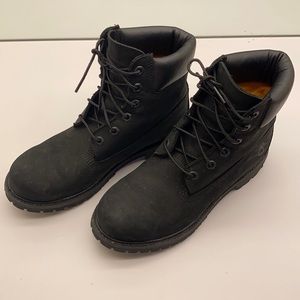Timberland Classic Boots - Black - 9 Women’s - Waterproof